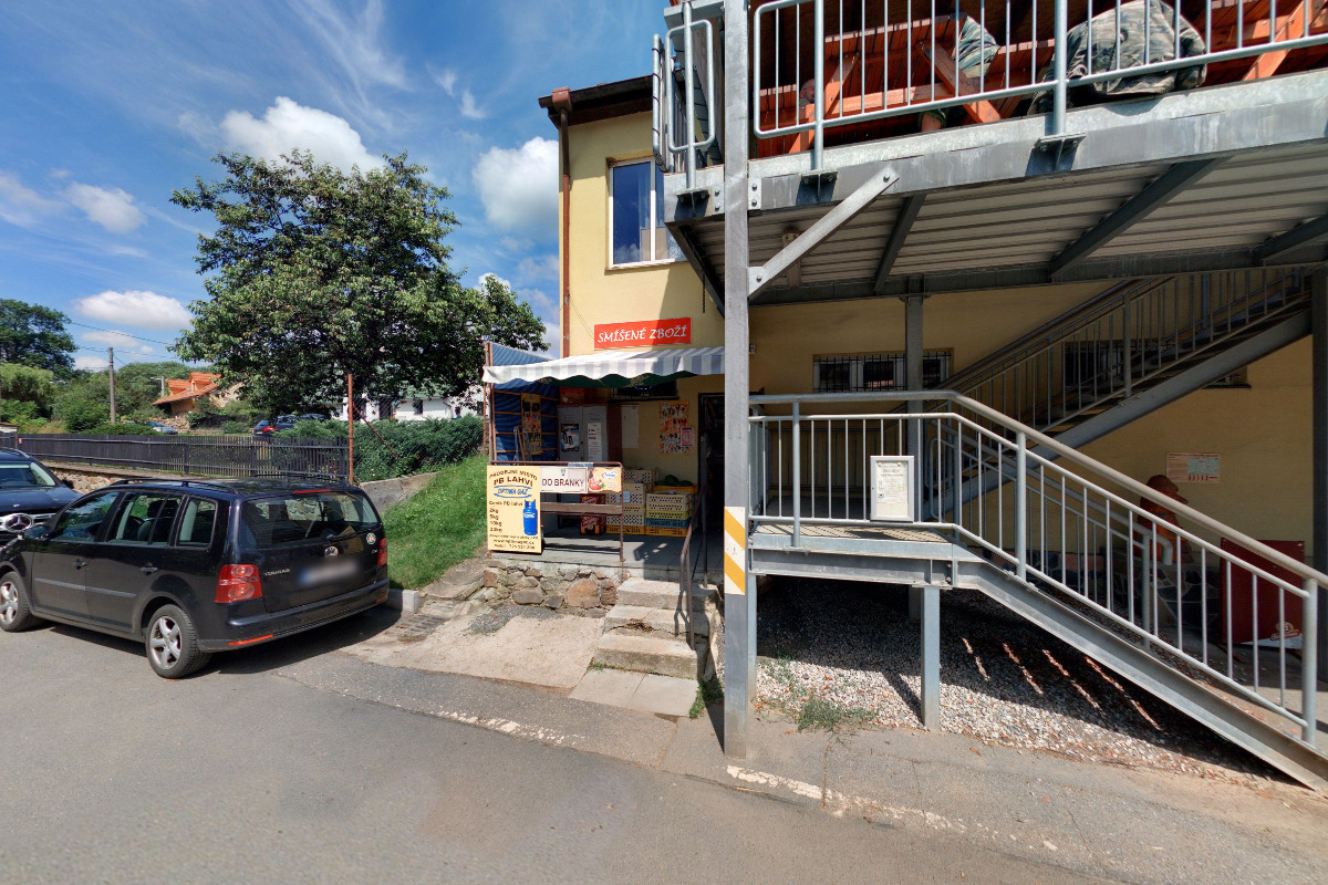 Obchod se smíšeným zbožím foto 1