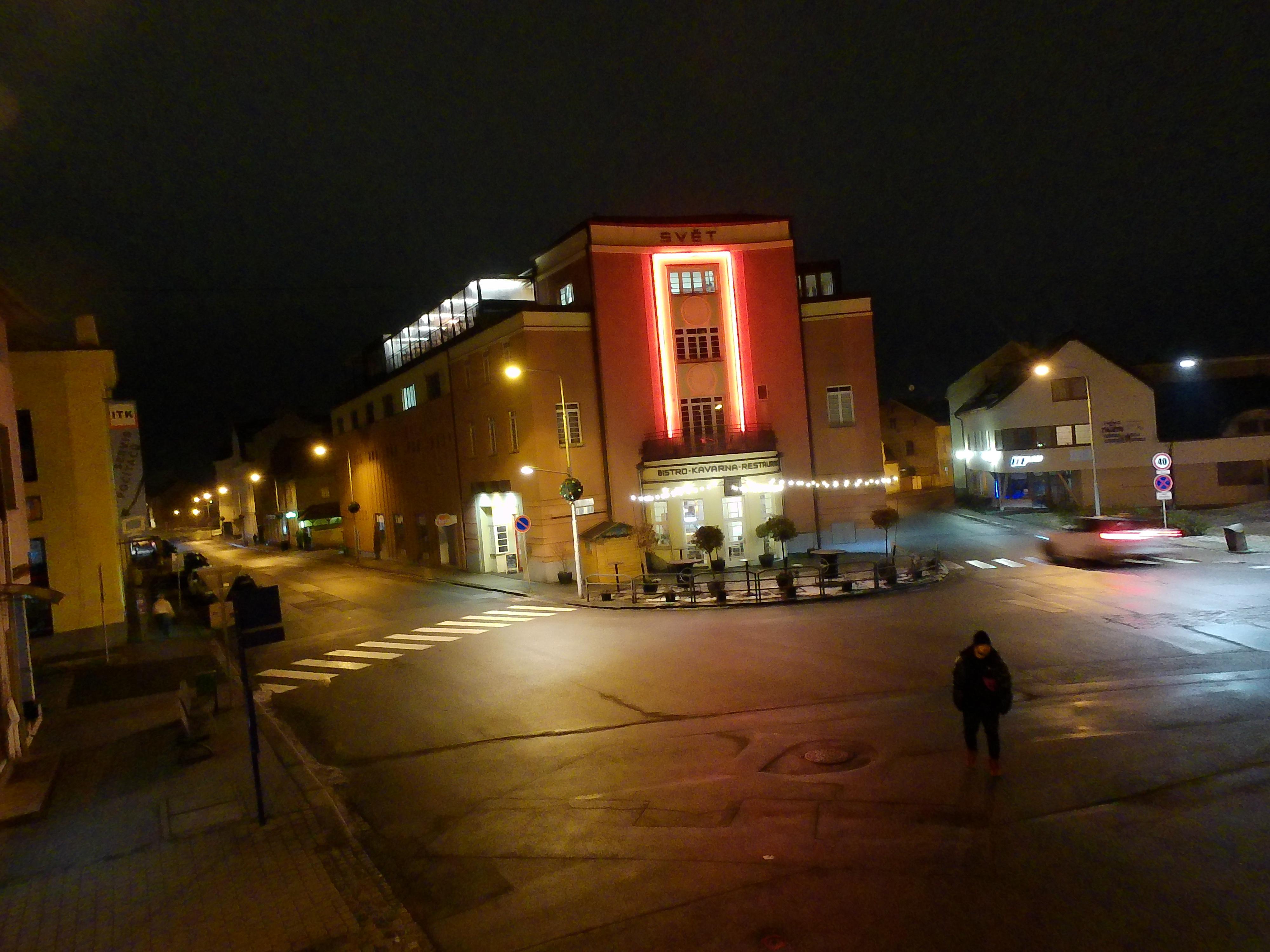 NA SVĚTĚ foto 6