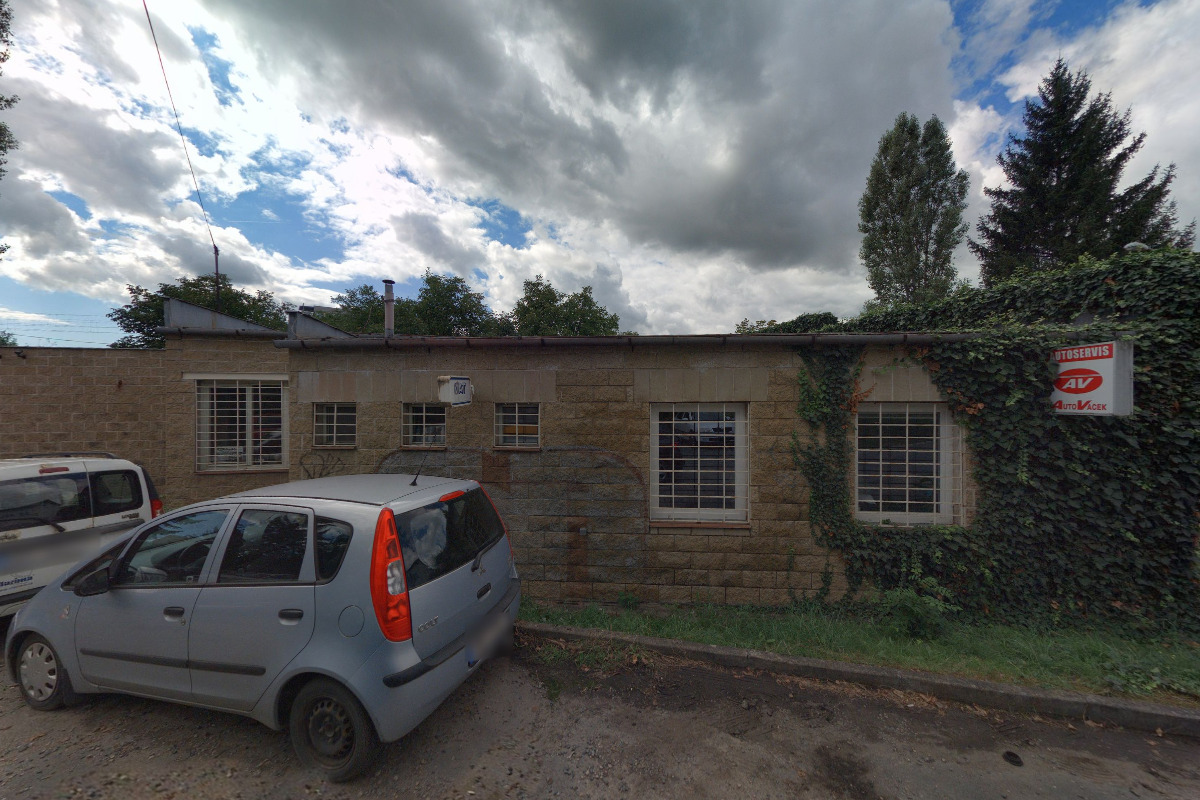 AUTOVACEK s.r.o.