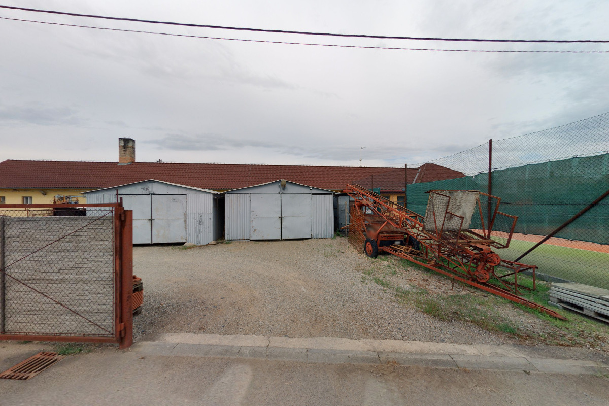 Miloš Ryšavý, stavební a obchodní firma, s.r.o.