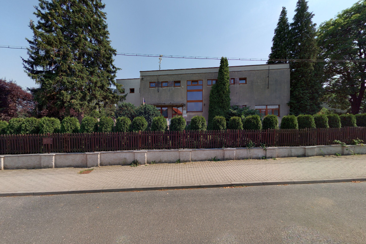 ZŠ a Praktická škola Kostelec nad Černými lesy