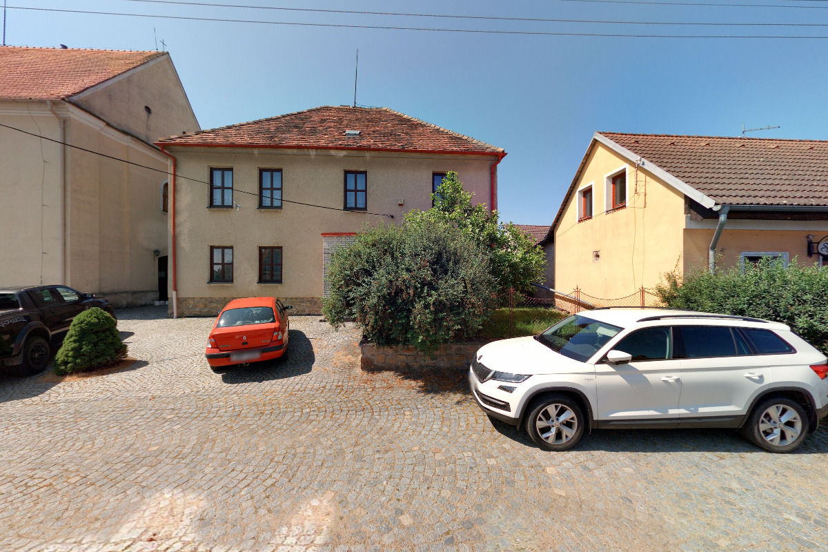 Římskokatolická farnost Pavlice