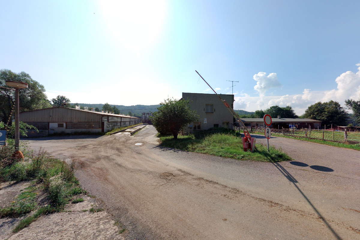 Zemědělská akciová společnost Hluboš foto 1