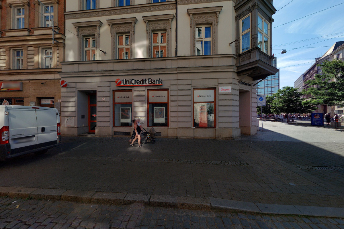 UniCredit Bank Czech Republic and Slovakia, a.s. foto 3