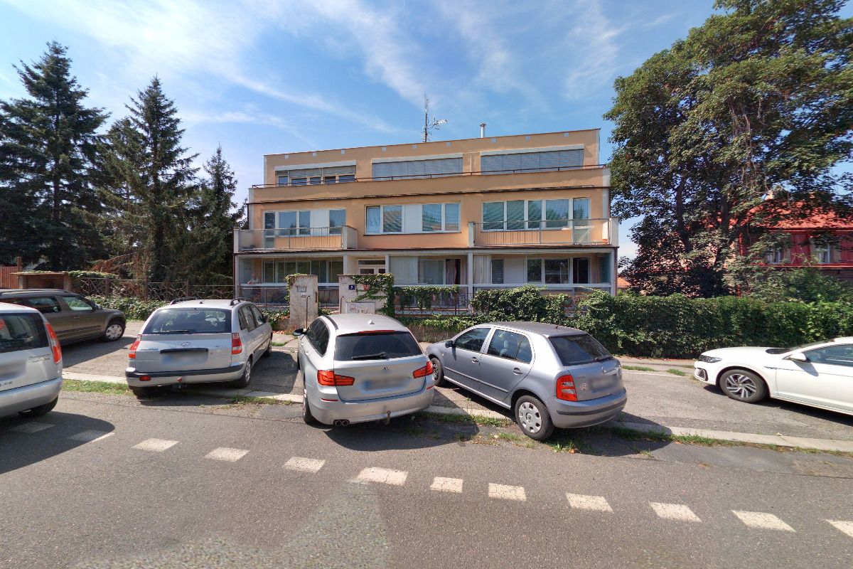 Advance Healthcare Management Consulting s.r.o., s.r.o.