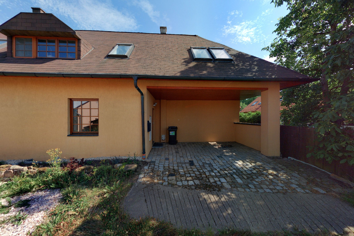 Mgr. Hedvika Olléová