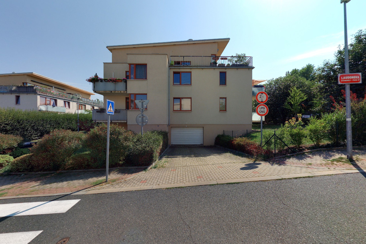 Společenství vlastníků domu Laudonova 439/7, Praha 10