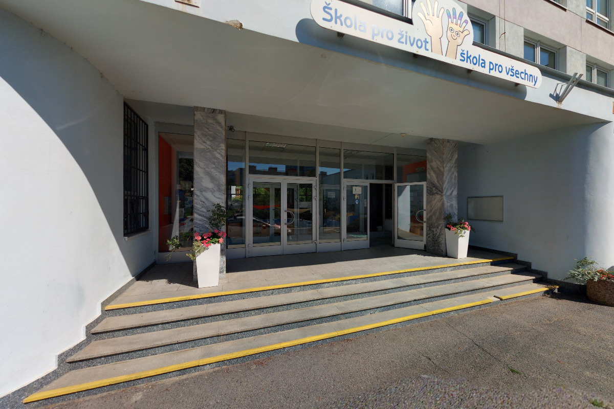 ZŠ a MŠ Praha 4, Ohradní foto 5