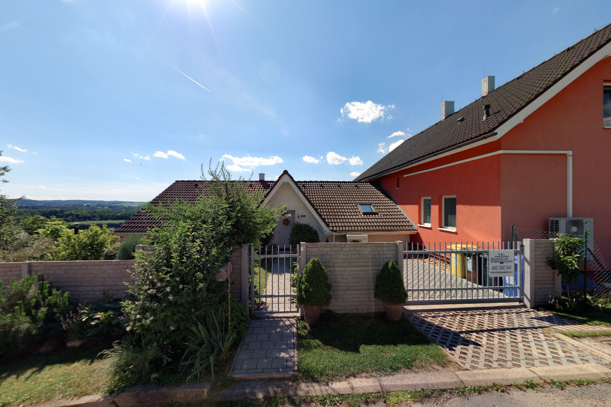 Hana Adamcová - manikúra foto 2