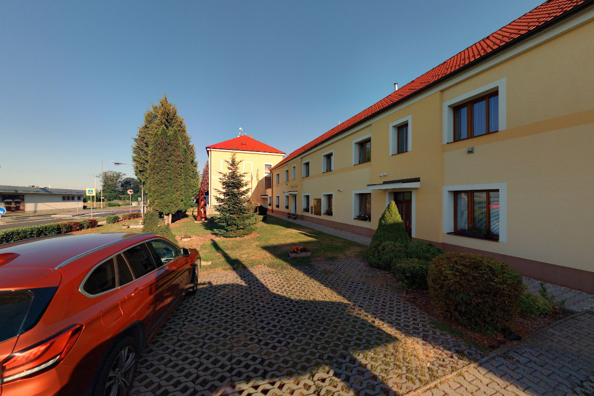 Obecní knihovna Chvojenec