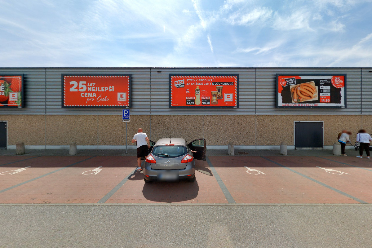 Bankomat České spořitelny foto 2