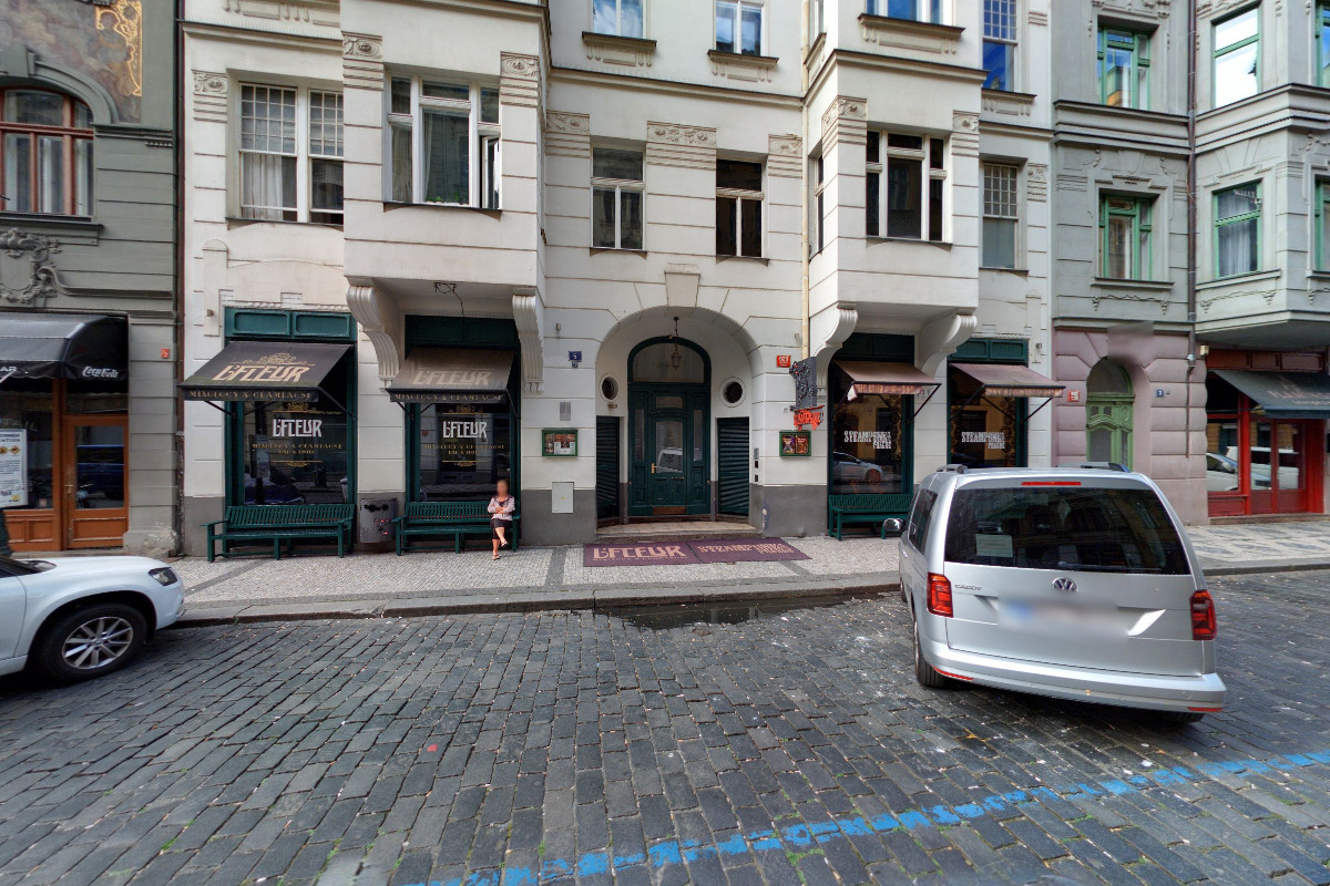 Steampunk Prague - koktejlový bar