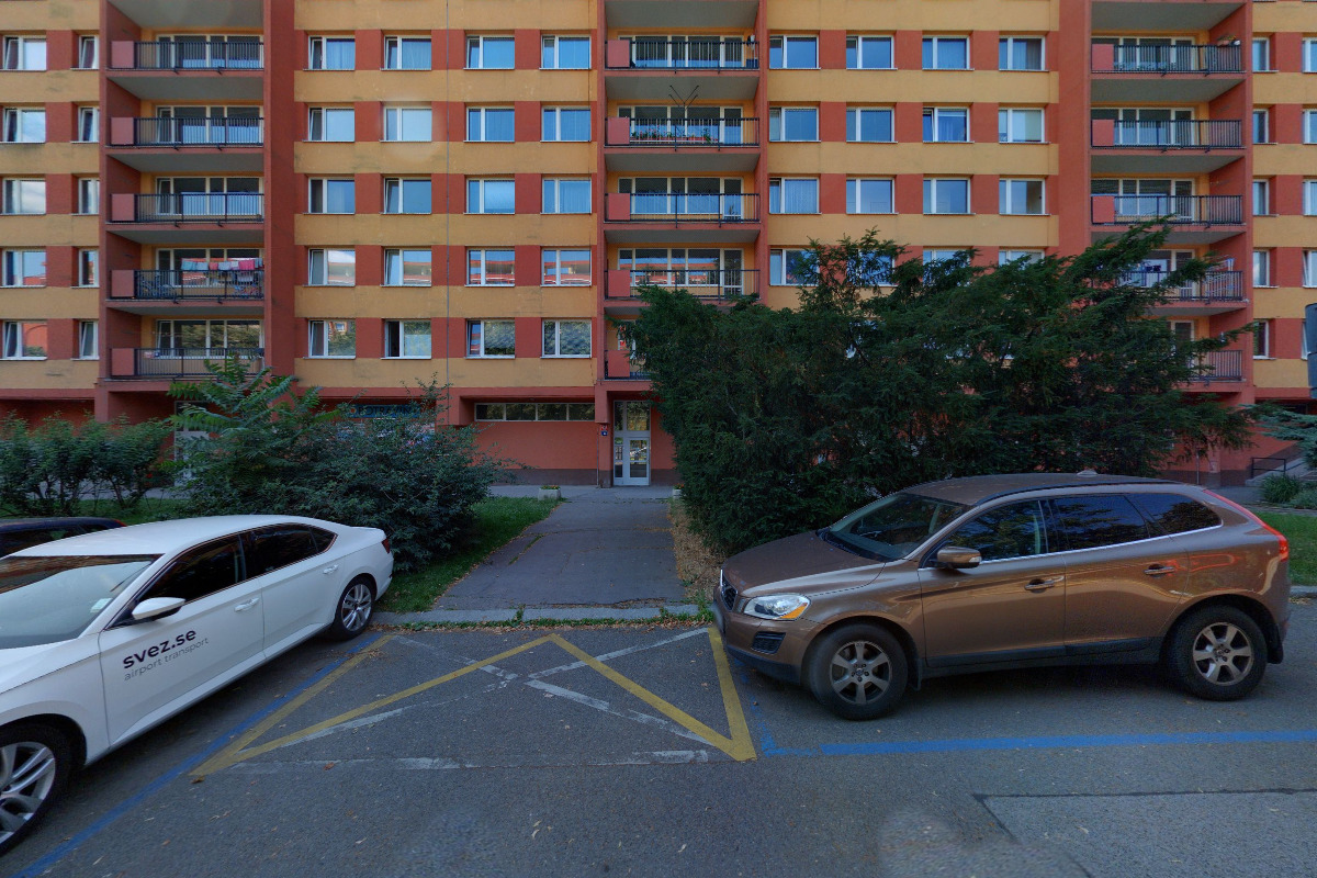 Večerka Famfulíkova 1144