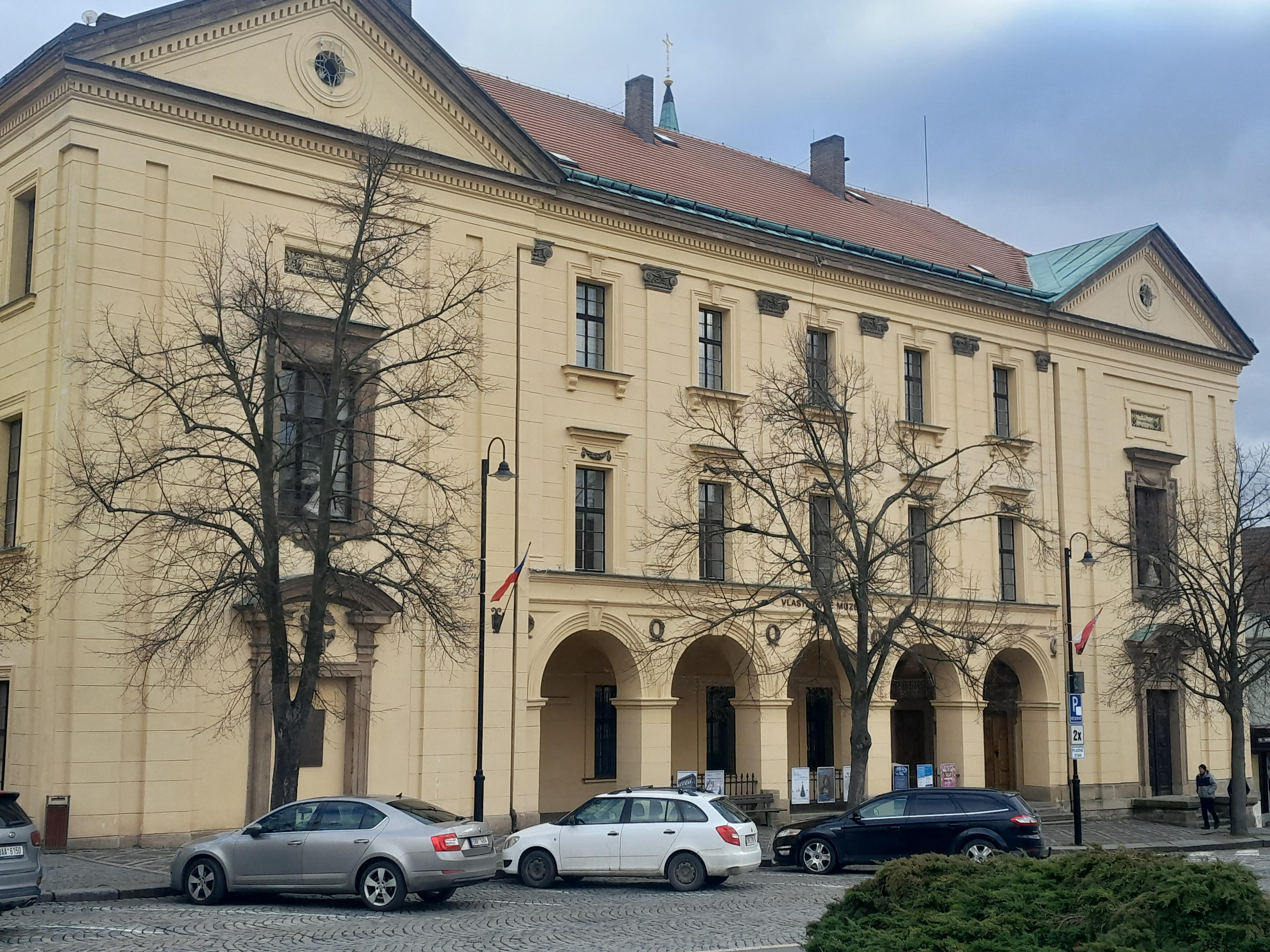 Živnostenský úřad Slaný foto 2