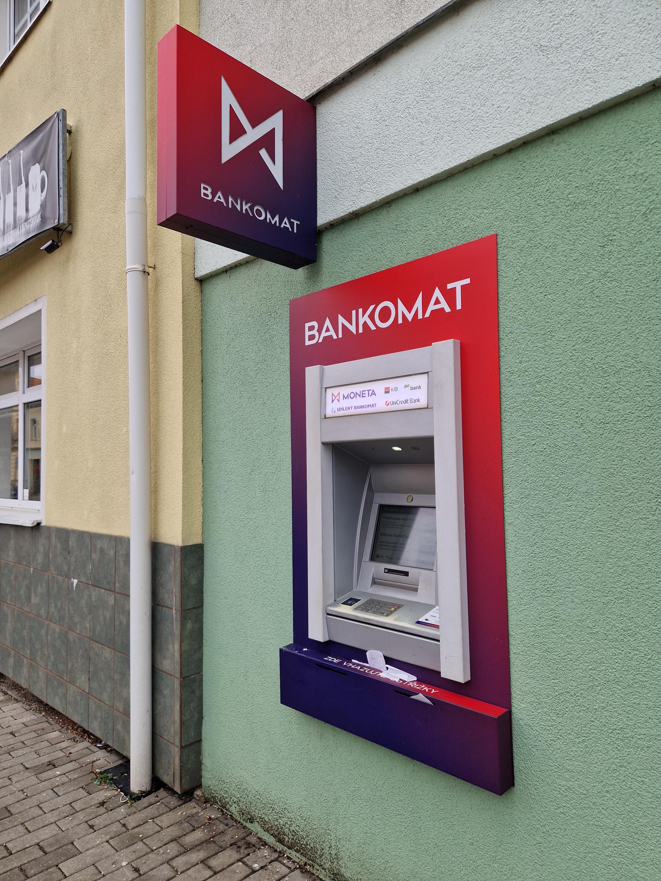 Bankomat MONETA Money Bank foto 1