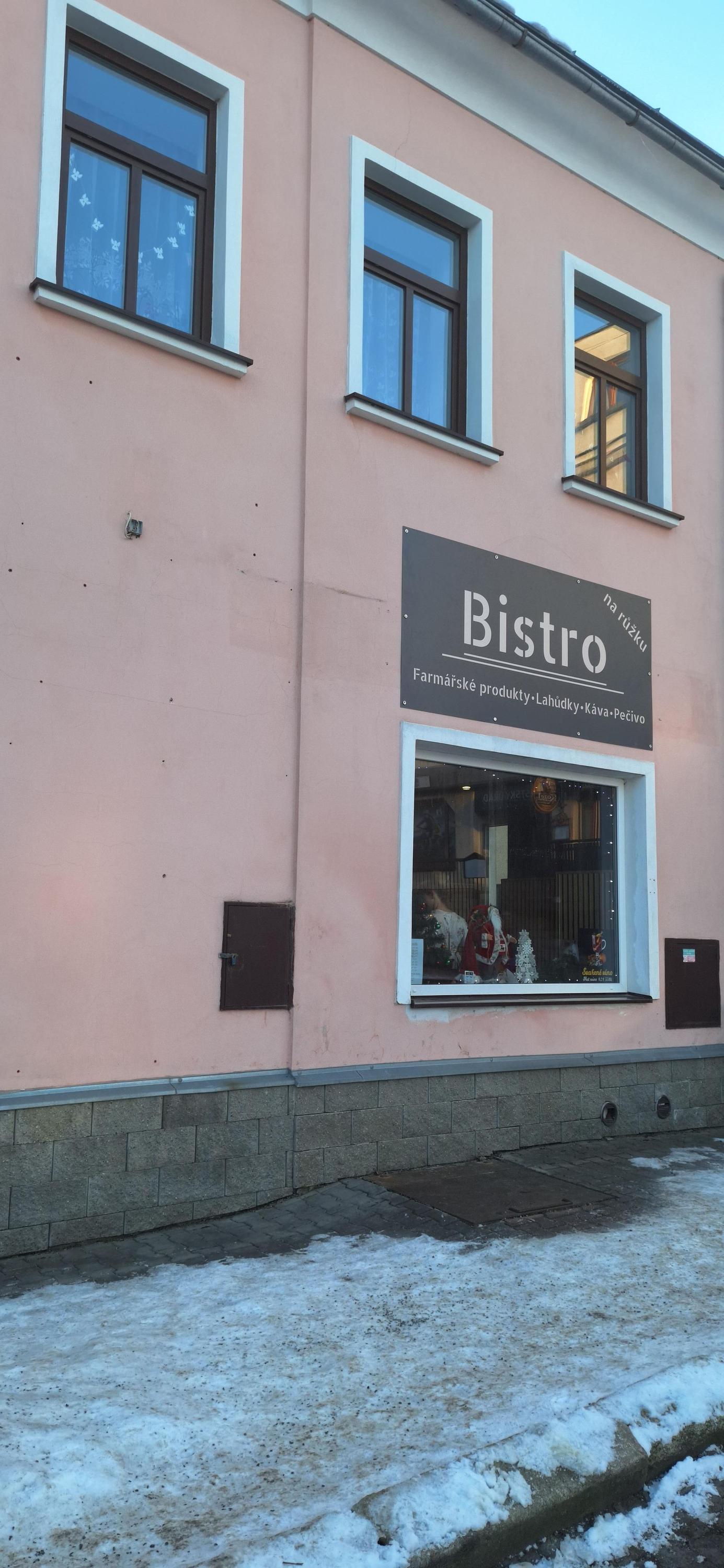 Bistro na růžku foto 2