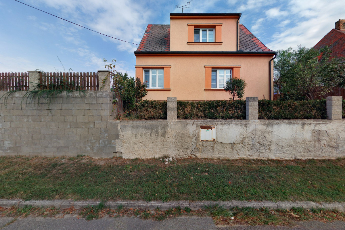 Čistírna peří Mareš