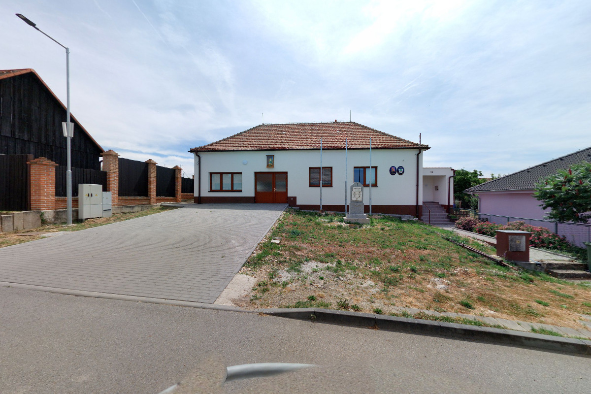 Litostrov - obecní úřad