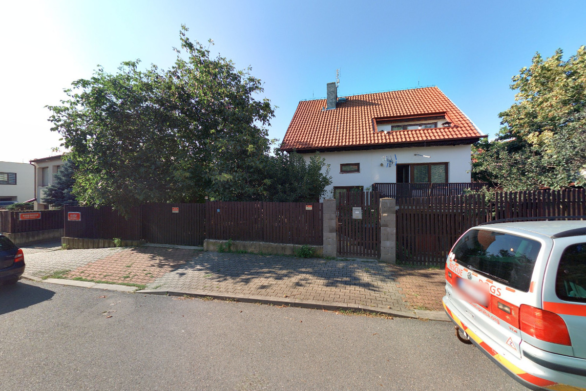 Klub First Mate Narya