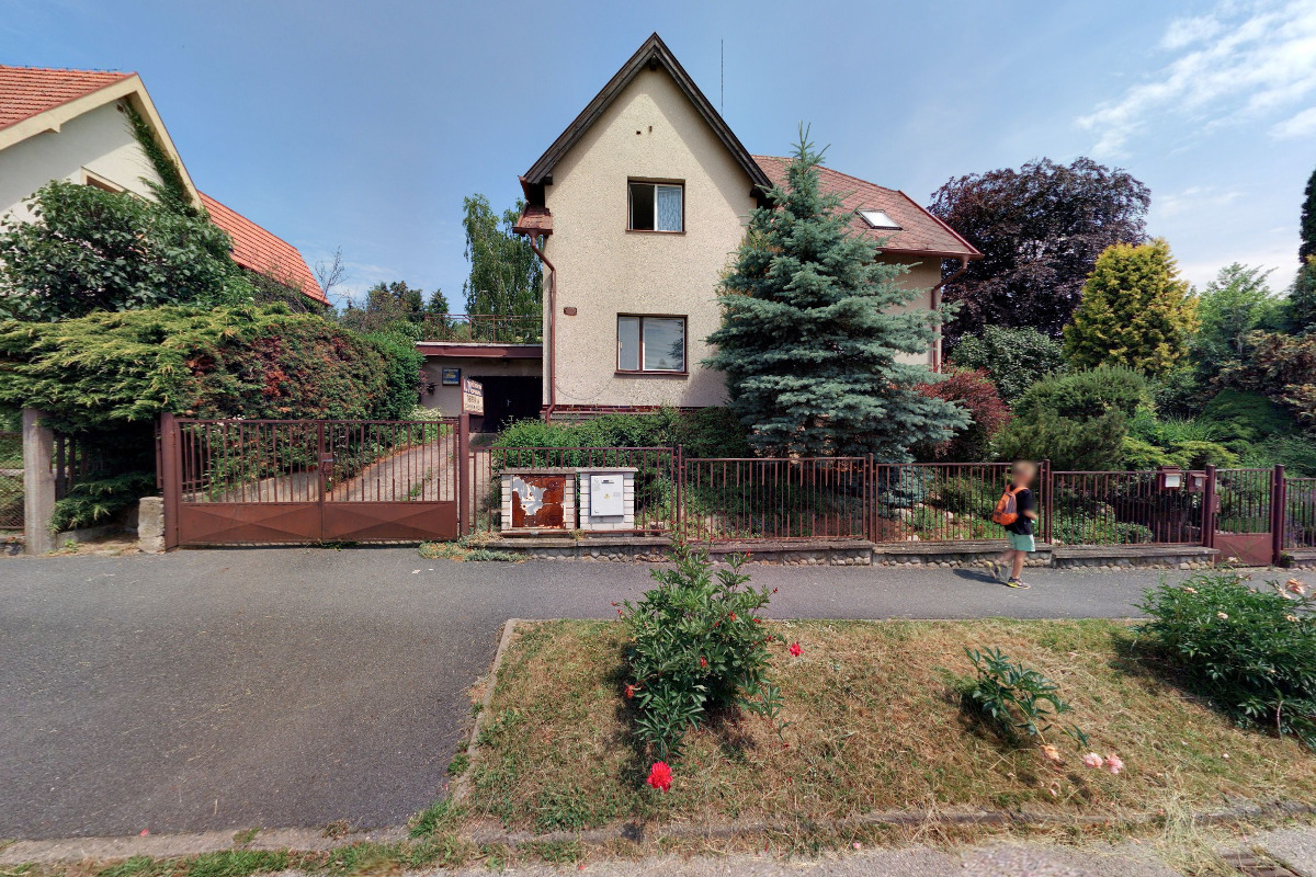 Zdenka Schlöglová - Nebankovní půjčky