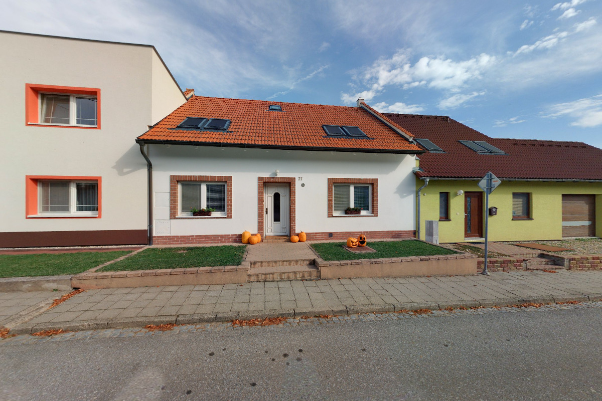 LM Tax Advisor, s.r.o.