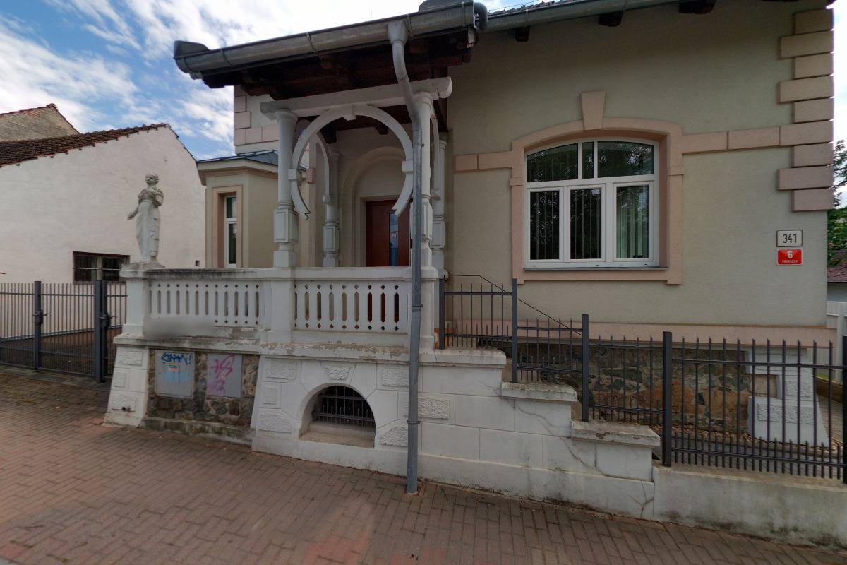 USTOHAL - výroba nábytku foto 5