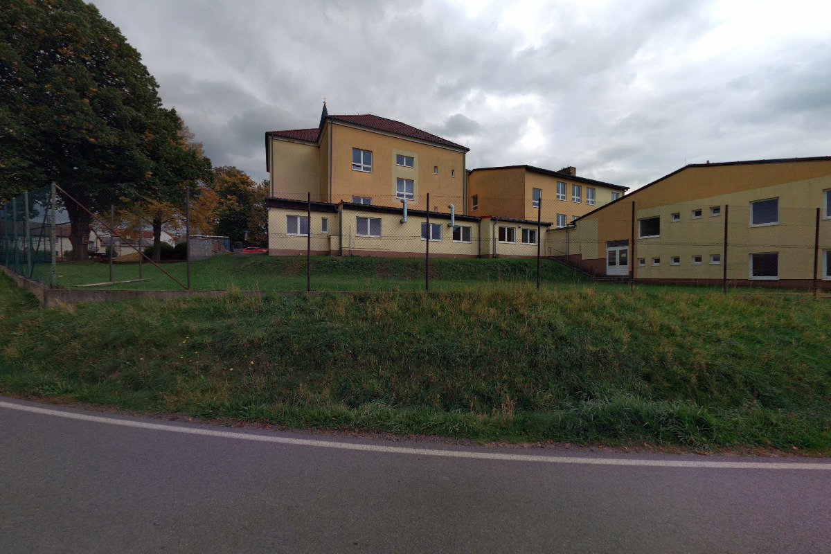Základní škola a Mateřská škola Krásná Hora n. Vlt. foto 3