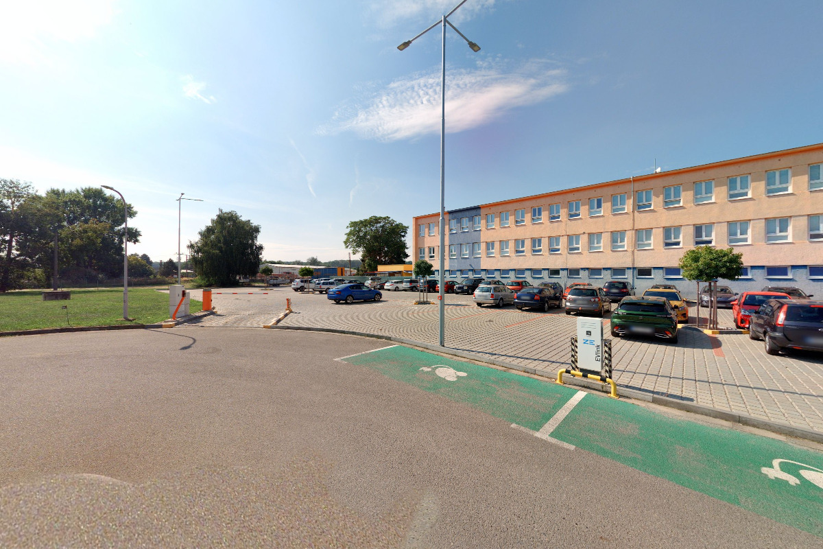 BORS - Nabíjecí stanice pro elektromobily