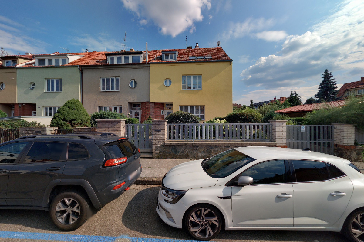 Mgr. Kristýna Vondračková, advokát