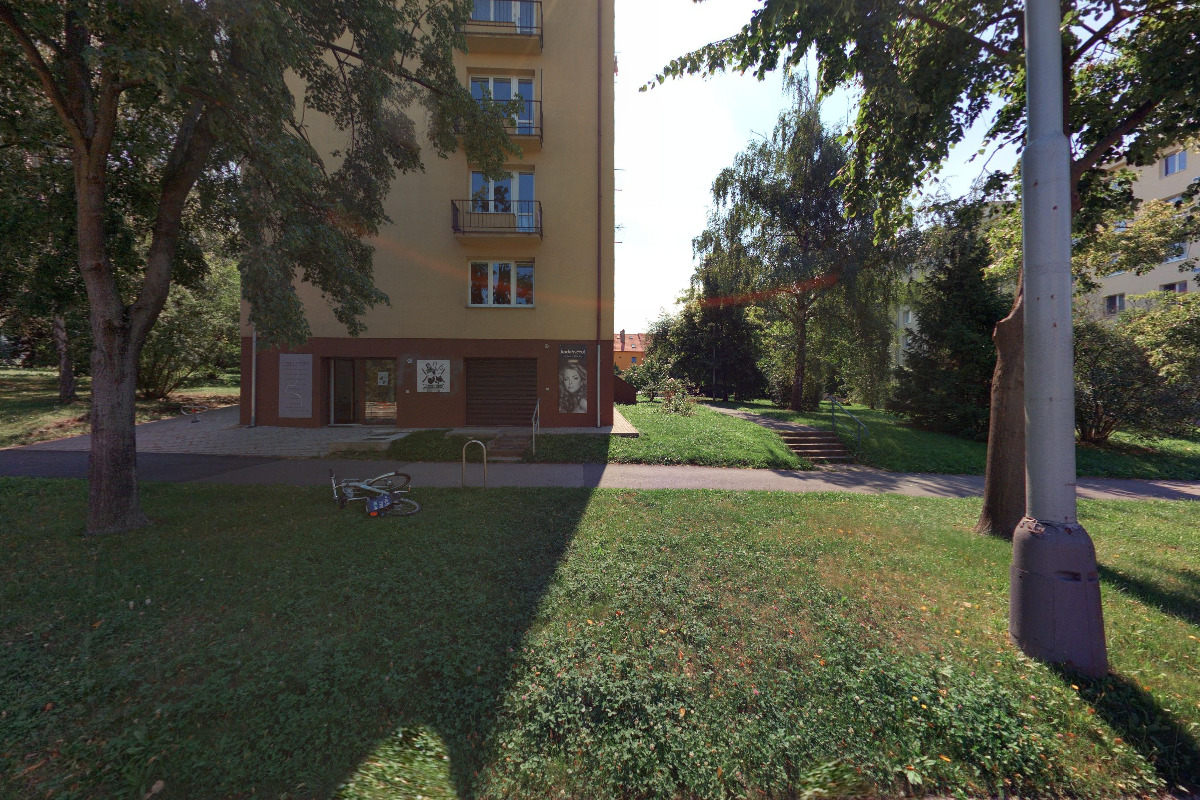 Nebula Kissed Skin Sanctuary foto 5