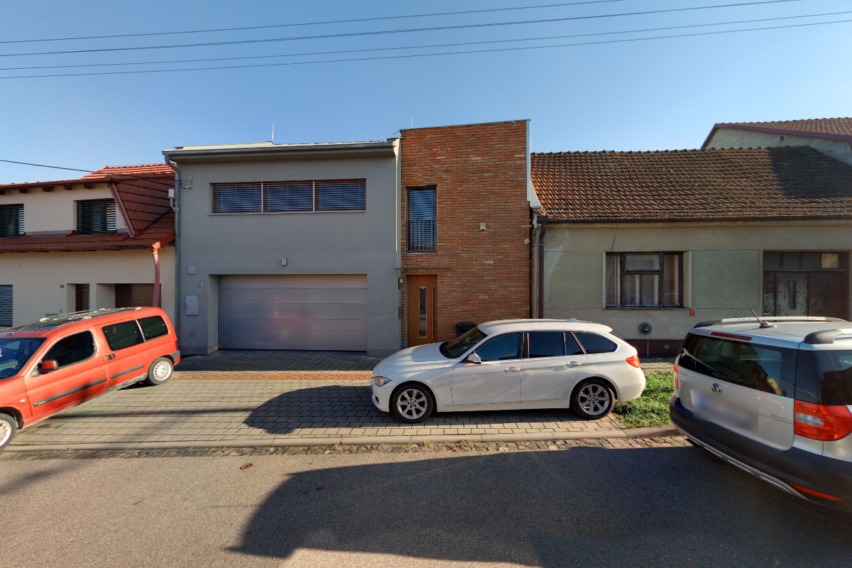 HRADNÍ APARTMÁN HUSTOPEČE