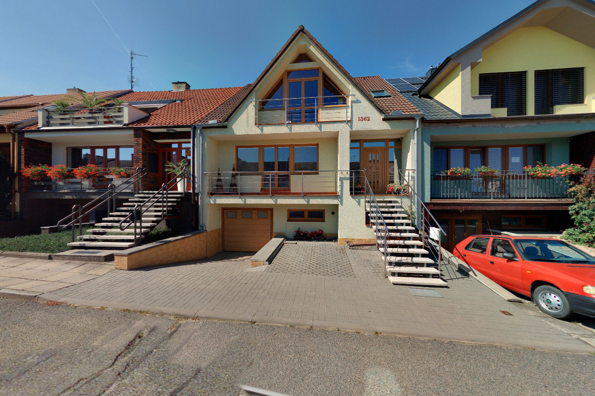 Hana Závodná-zubní technik