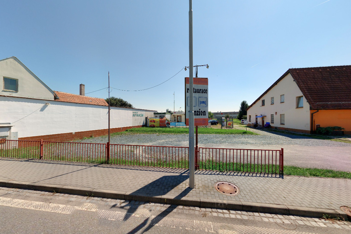 Slovácký Autobazar Bzenec foto 2