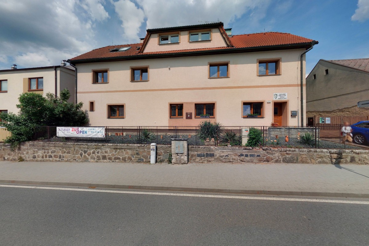 ZUŠ Josefa Lady, Velké Popovice foto 3