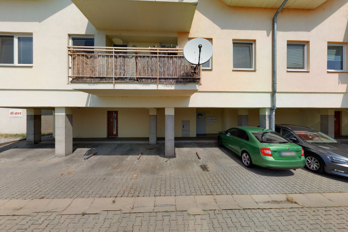 Jan Chymek -  Hodinový manžel foto 2