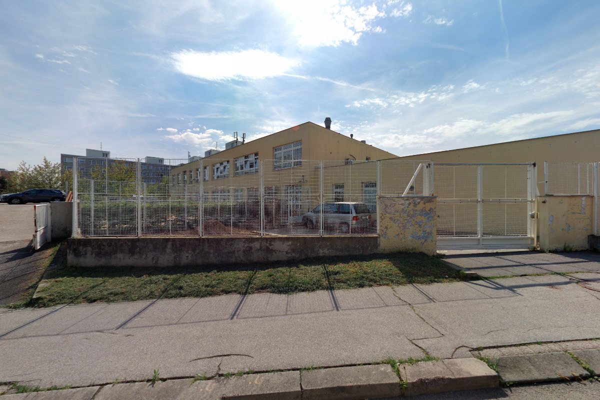 Japonská škola v Praze