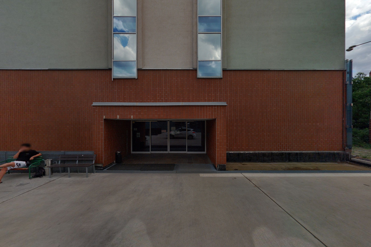 Kolej 17. Listopadu - Univerzita Karlova