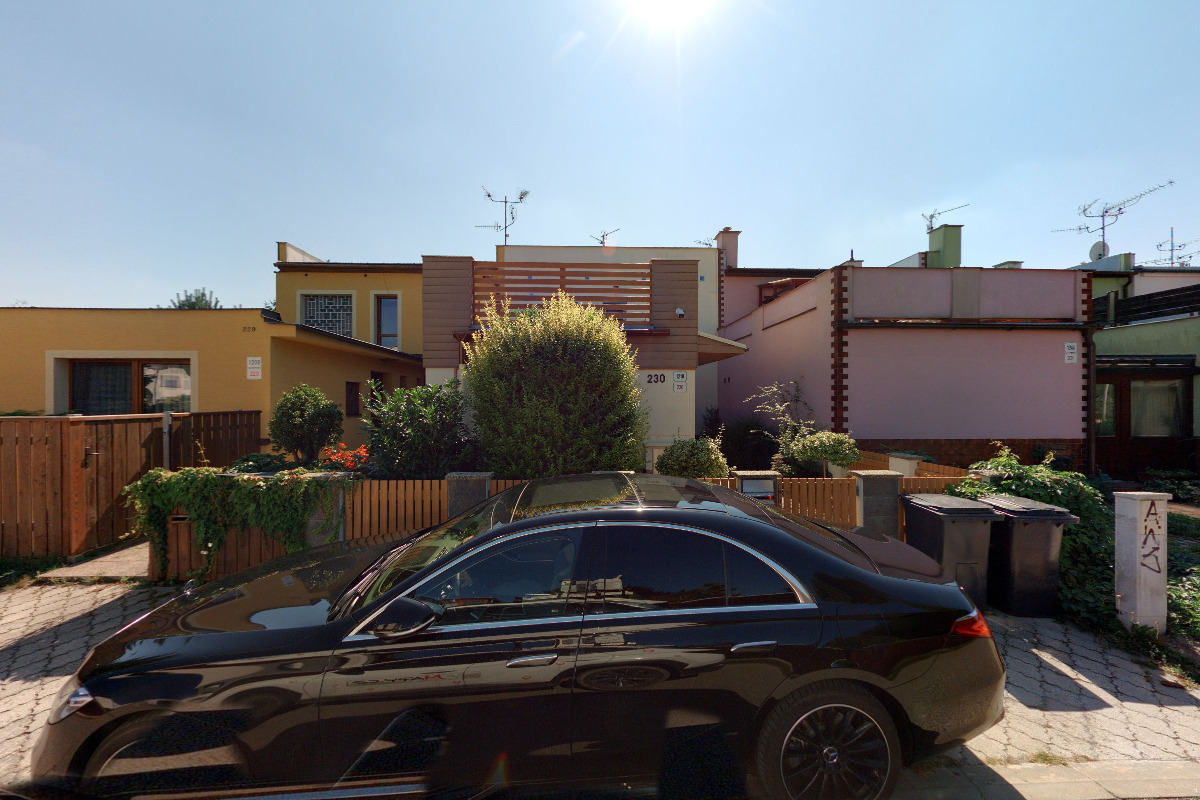 Stavební a montážní spol. s.r.o. - zemní a montážní práce