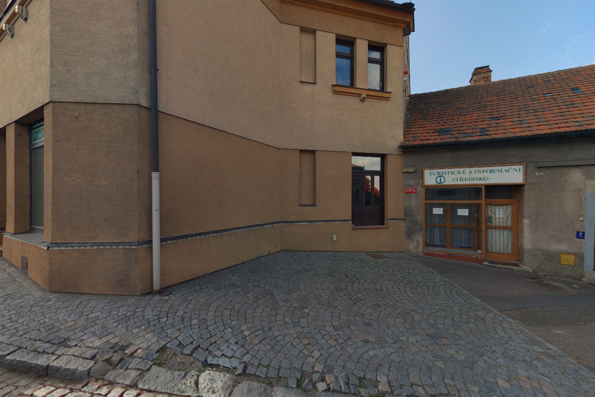 Kosmetika a nehtová modeláž Lucia