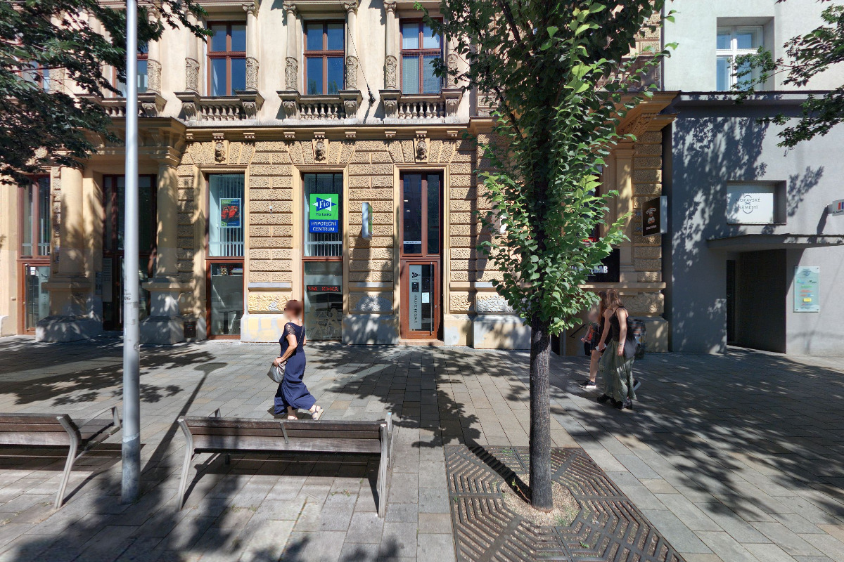 Raiffeisenbank - bankomat