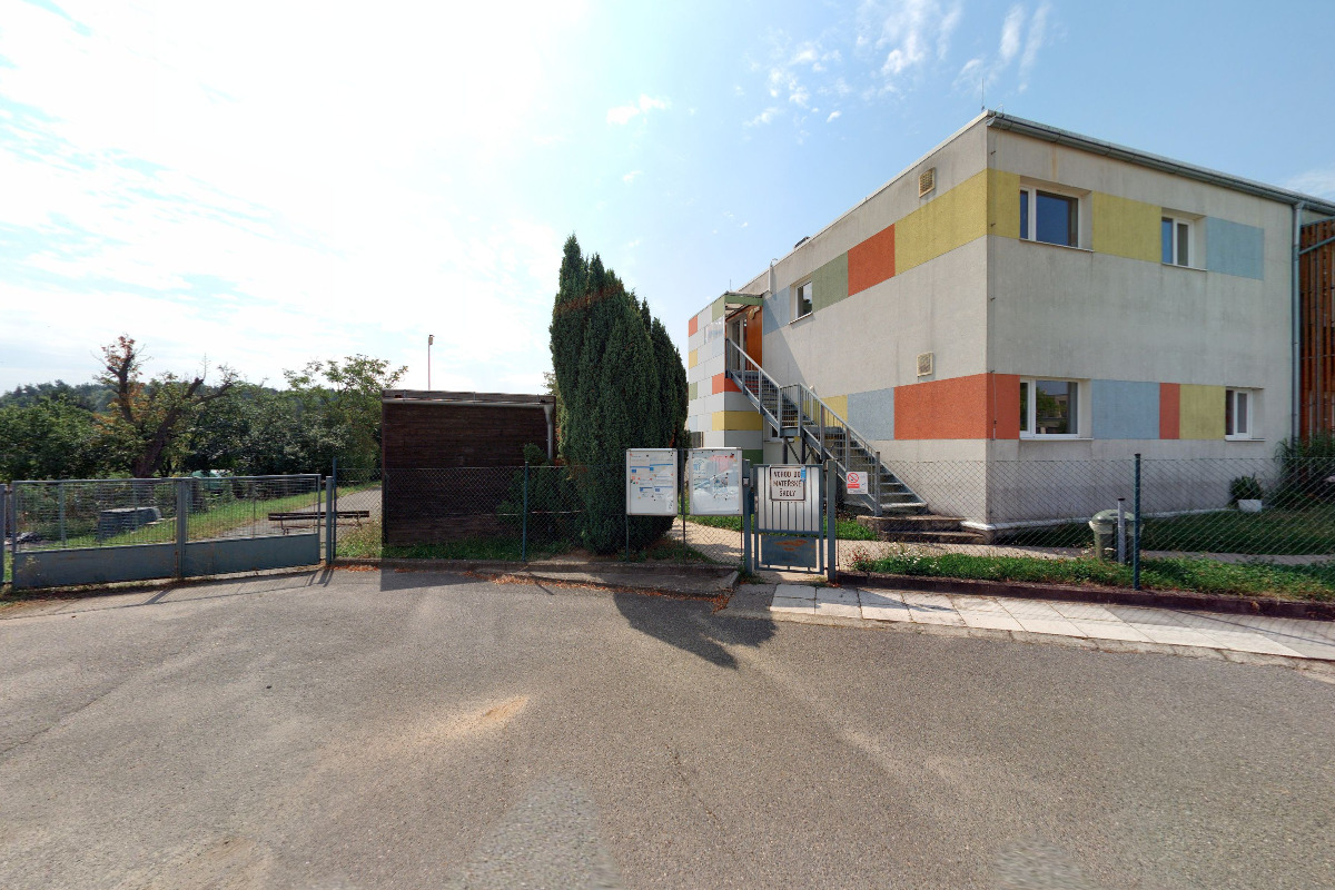 Mateřská škola, Starodubečská 506, Praha 10 - Dubeč