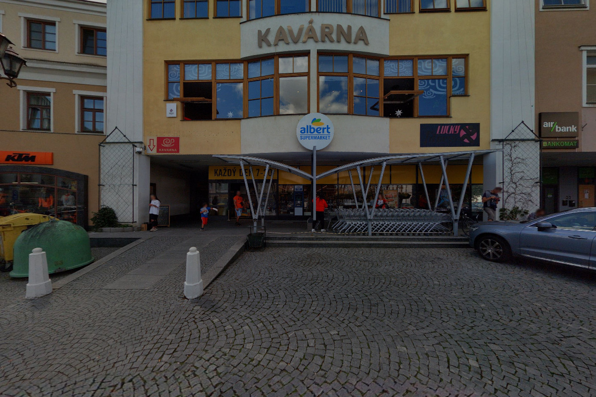 Bankomat České spořitelny foto 2