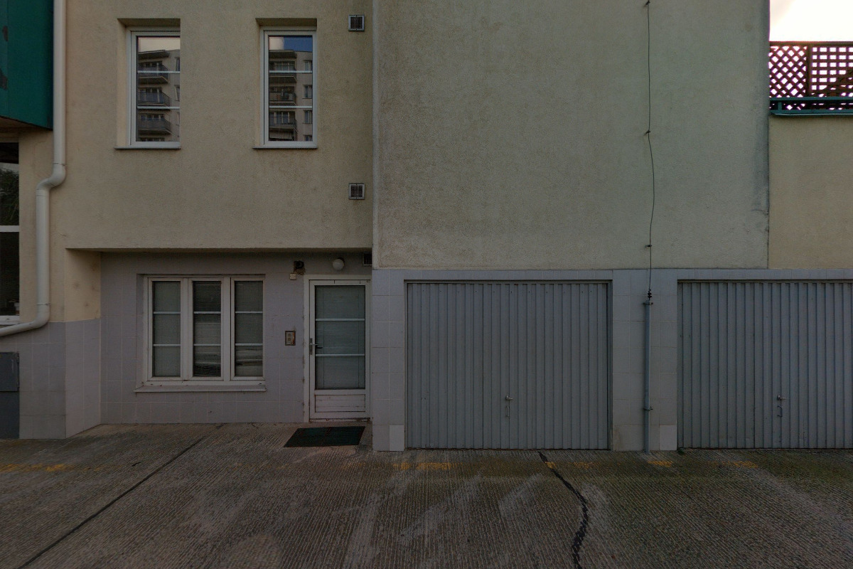 AQUA MINERA - RNDr. Vladimír Řezníček