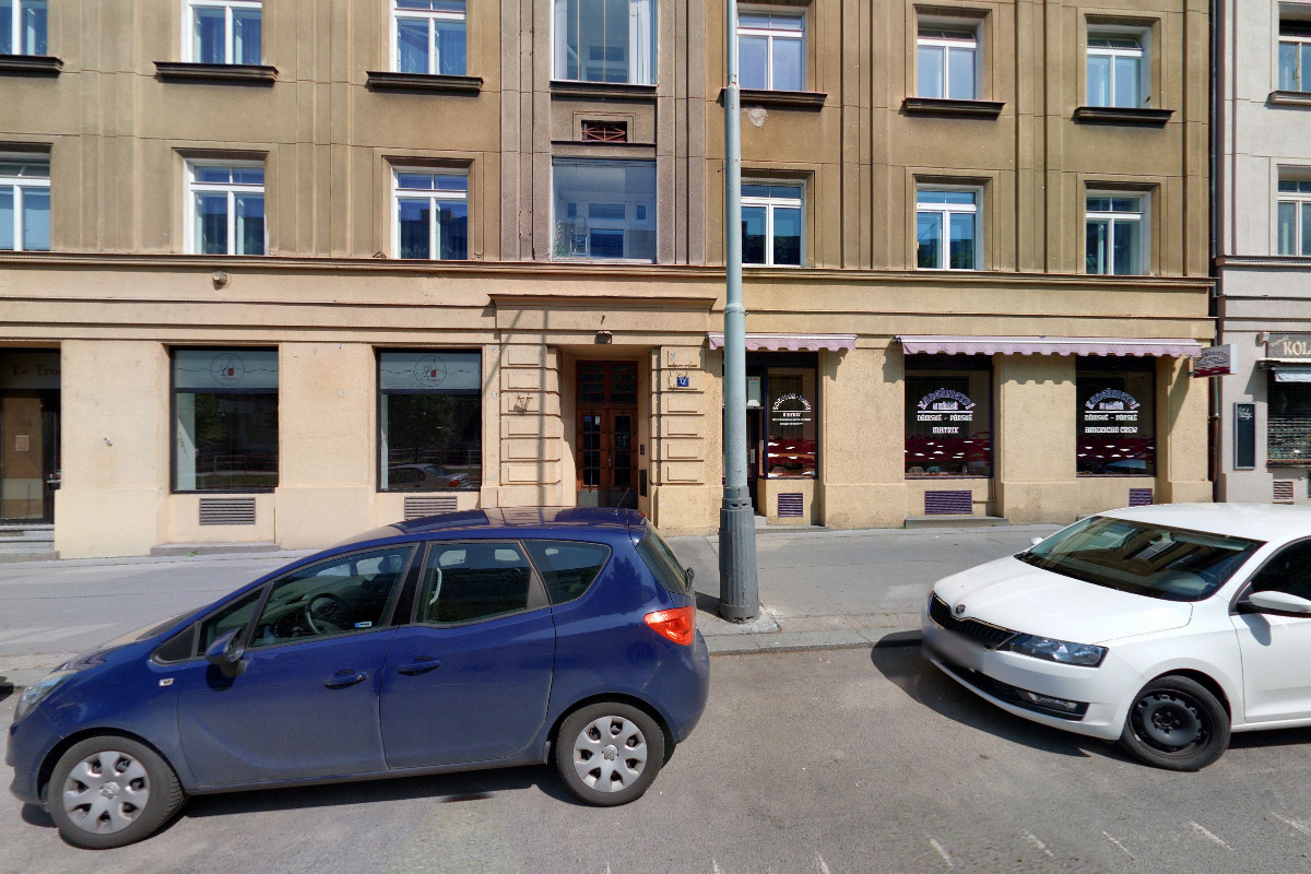 Značková prodejna Ryor kosmetika foto 4