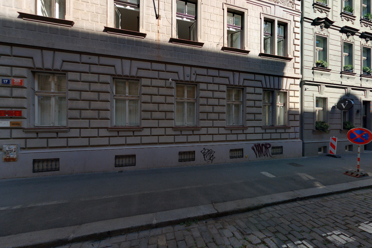 Galerie Za Poříčskou bránou 355 foto 1