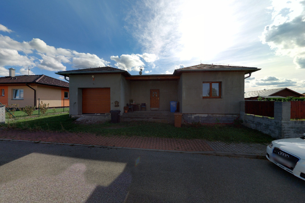 Karnet - reality a úvěry