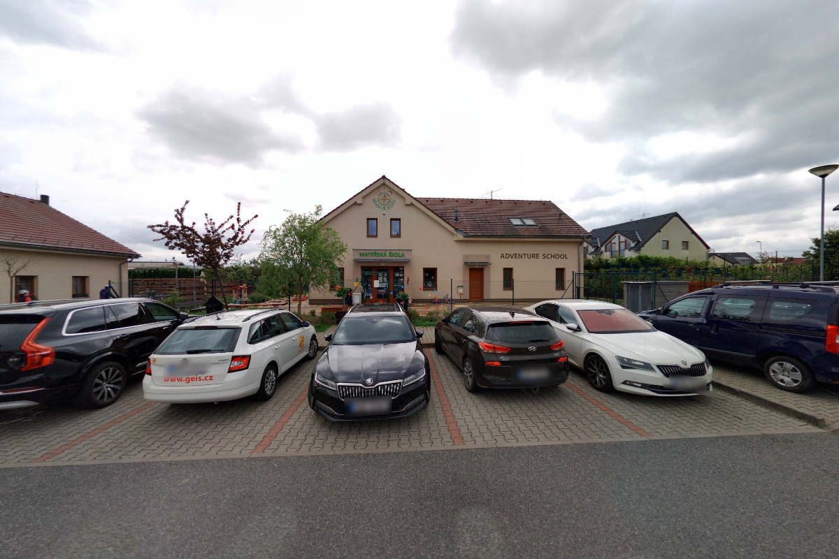 Autocentrum Jesenice