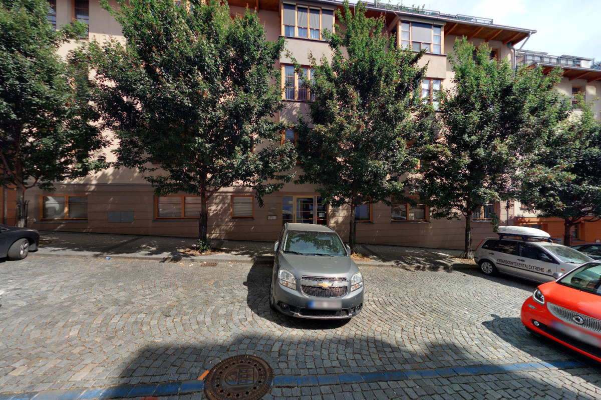 LEADER CONSULT, s.r.o.