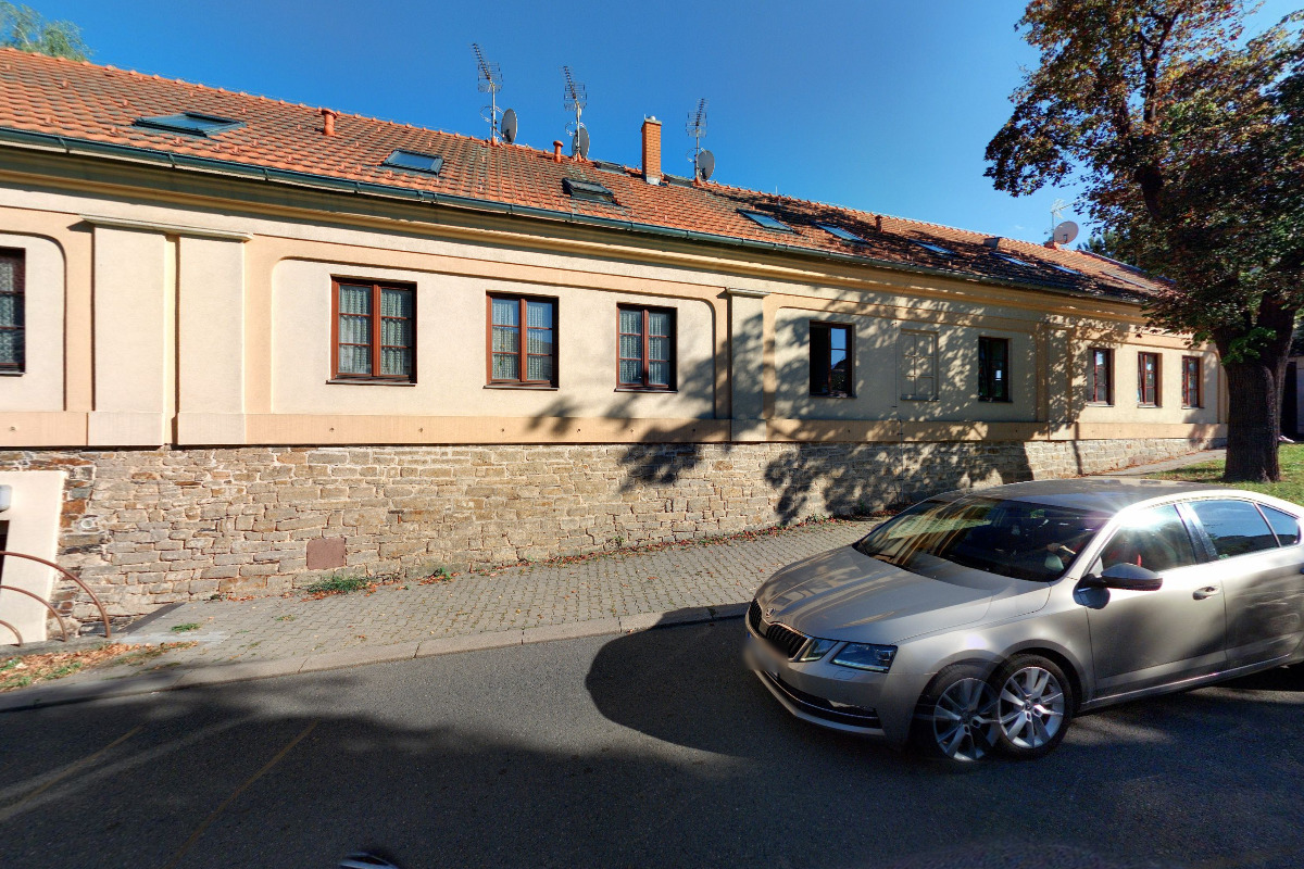 Základní škola JINAK