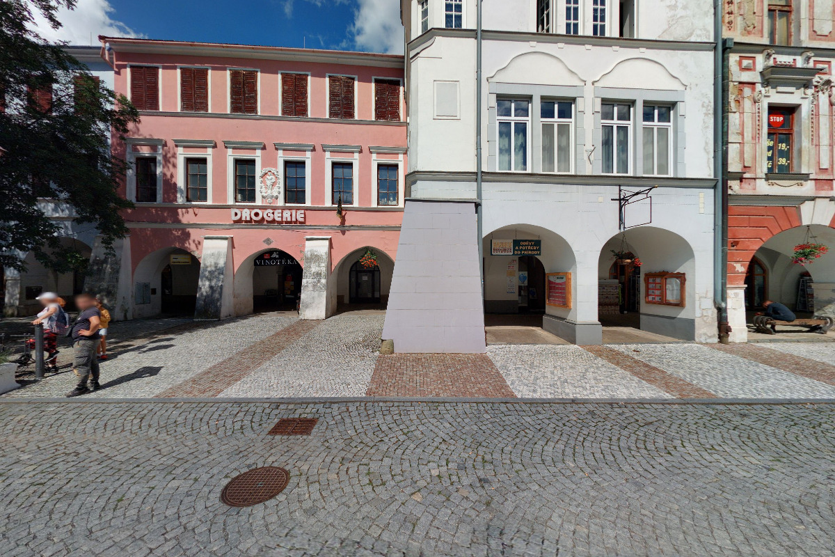 BANNER Exclusive&Outdoor